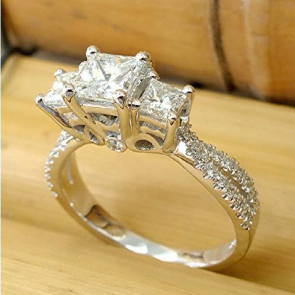 Princess Mina Elegant S925 Silver Women's Ring